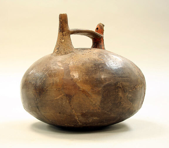 Painted bridge and spout bottle, Ceramic, pigment, Paracas