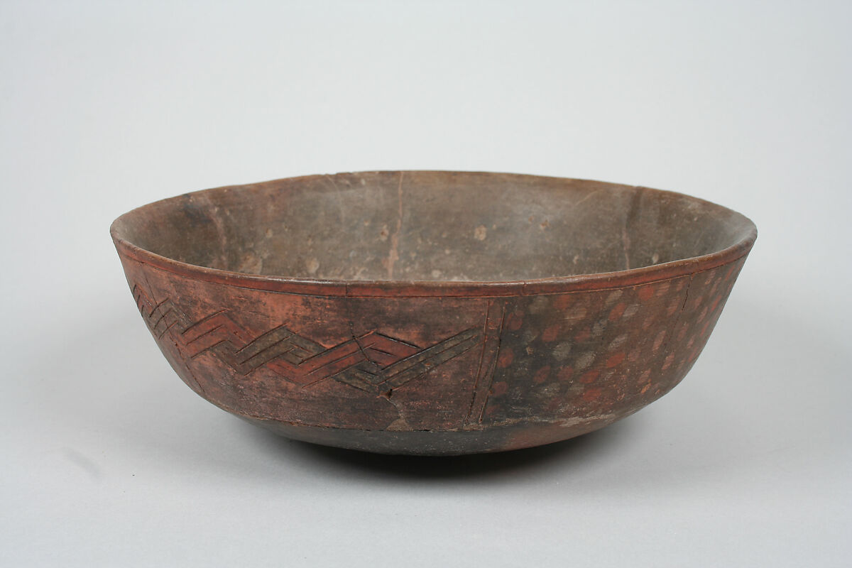 Incised bowl with dots, Ceramic, pigment, Paracas 