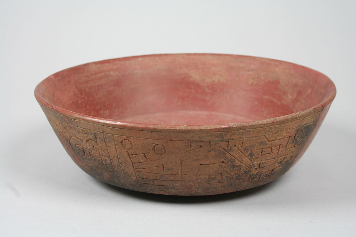 Flared bowl with bird, Ceramic, pigment, Paracas 