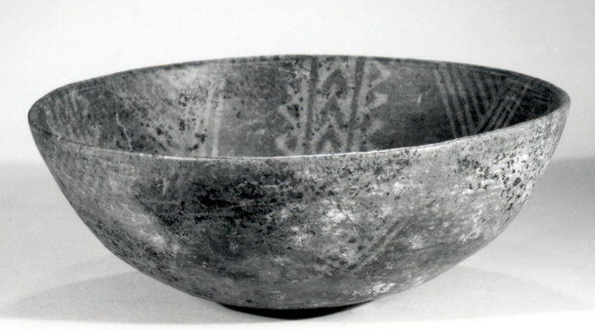 Bowl with Geometric Patterns, Ceramic, Paracas (?)