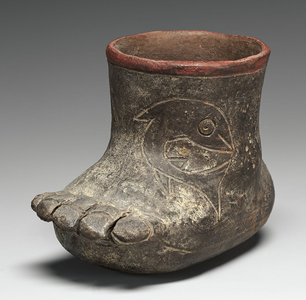 Foot Jar, Ceramic, slip, Paracas 