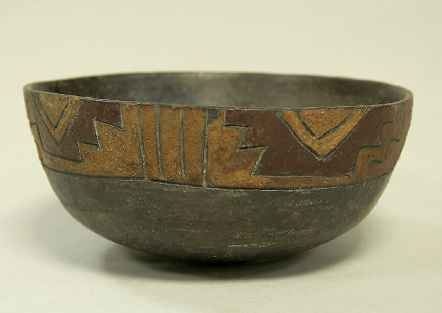 Painted Bowl with Incised Geometric Patterns, Ceramic, pigment, Paracas