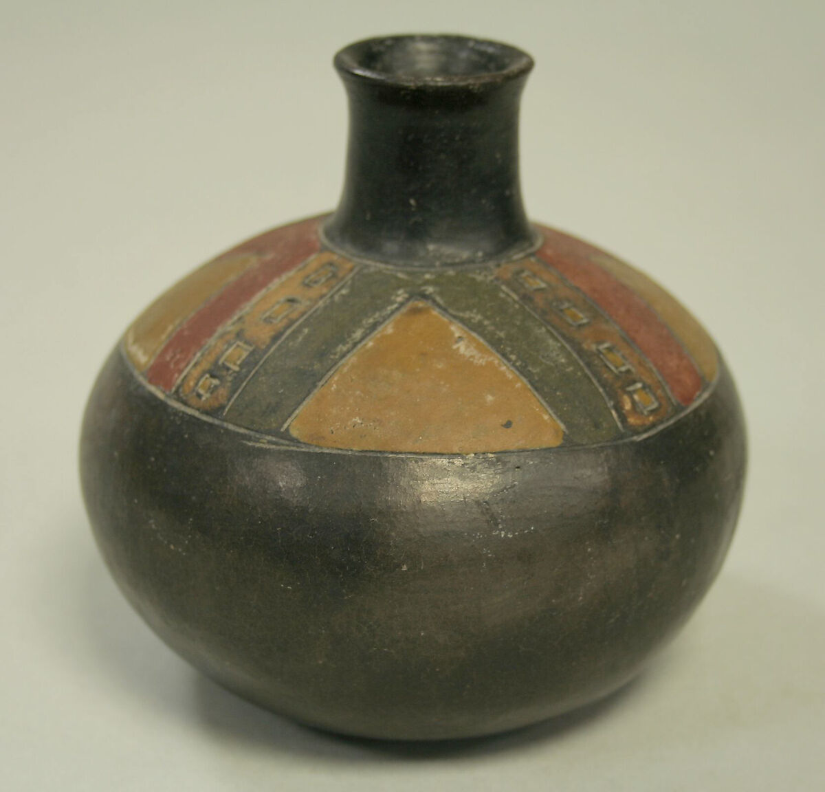 Bottle with Incised Designs, Ceramic, pigment, Paracas 