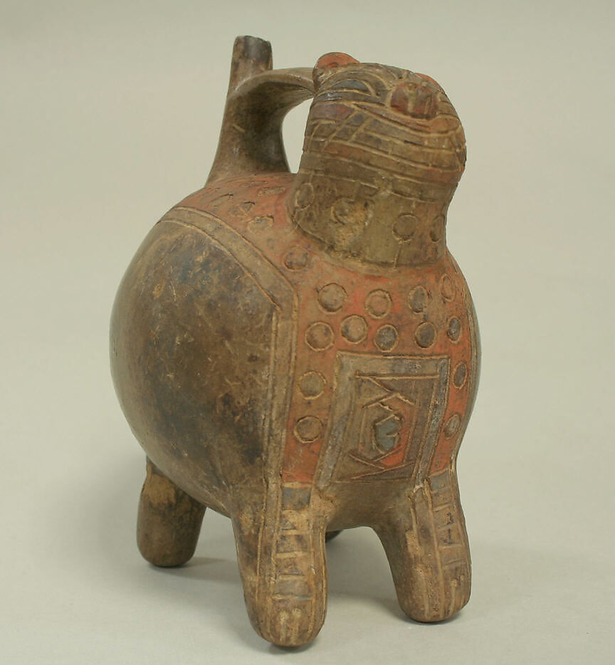 Double Spout and Bridge Bottle in Feline Shape, Ceramic, pigment, Paracas