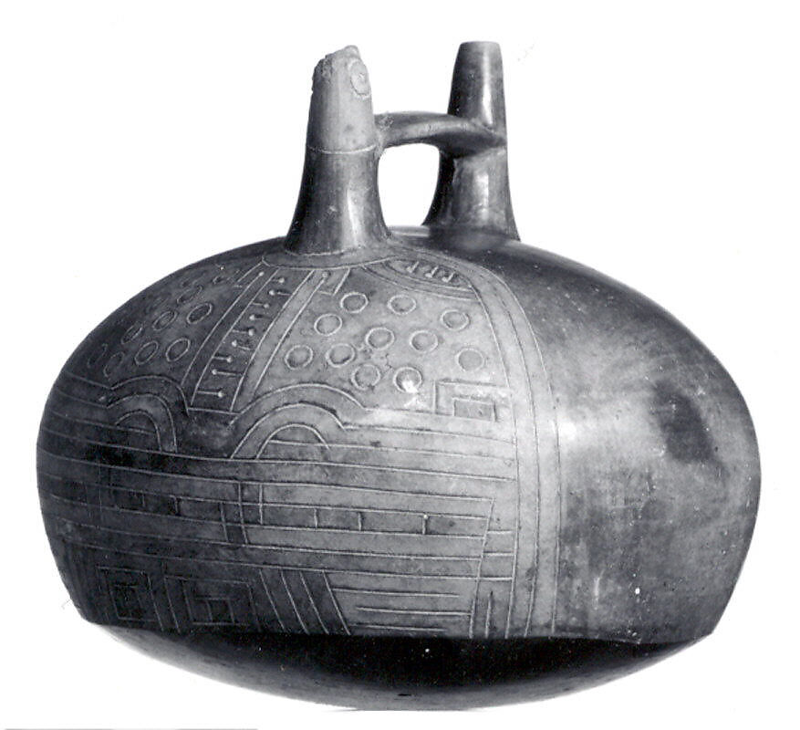 Double Spout and Bridge Bottle with Feline and Bird, Ceramic, pigment, Paracas