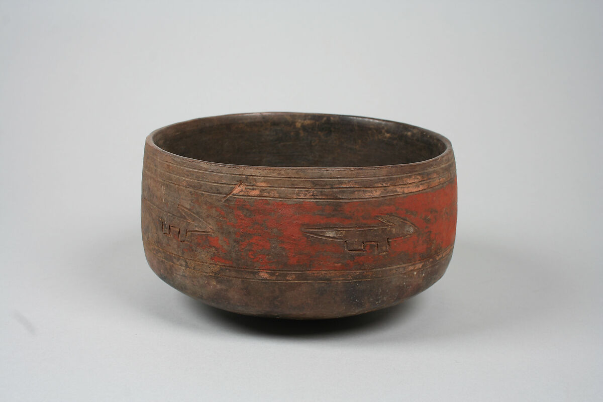 Incised Painted Bowl, Ceramic, slip, pigment, Paracas 