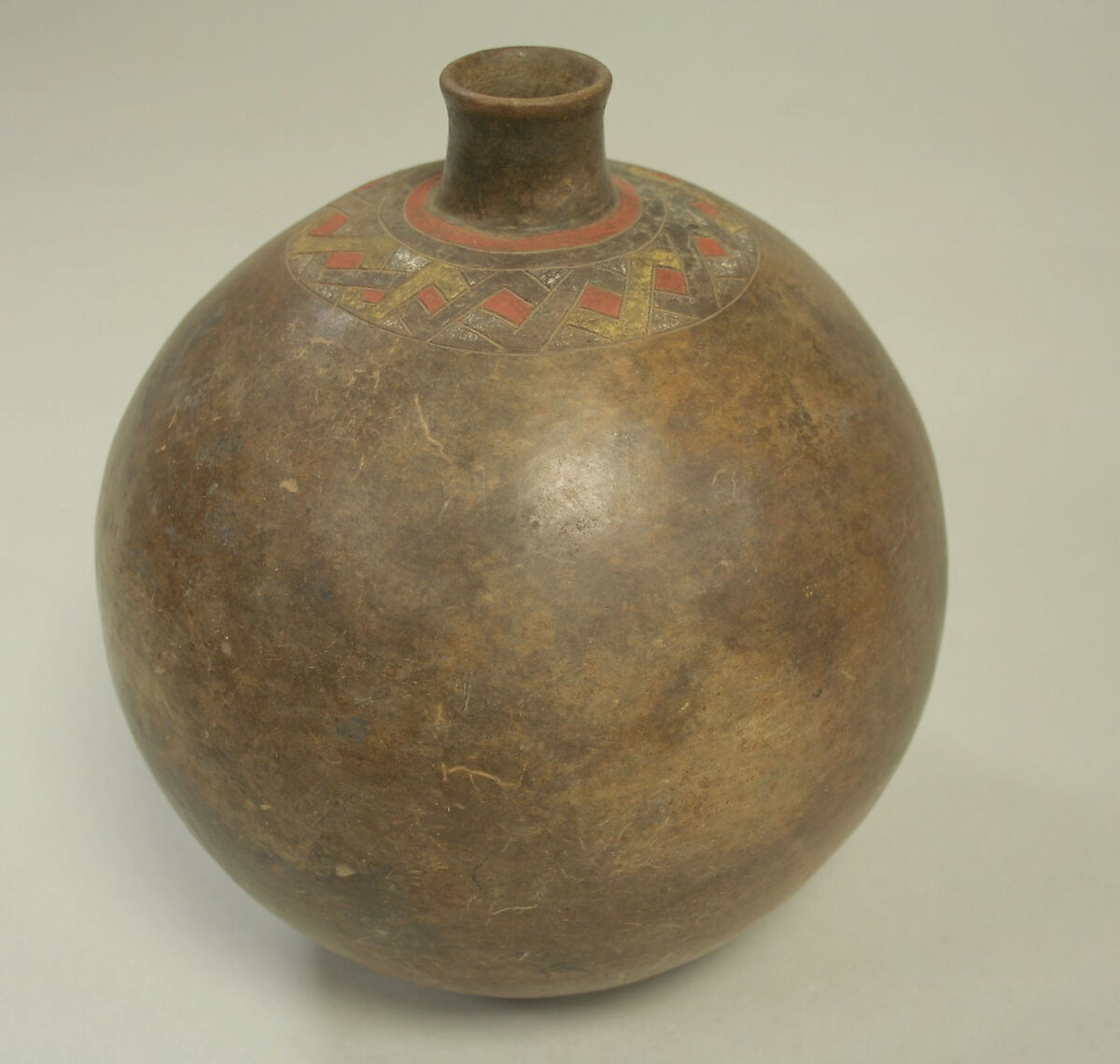 Bottle, Ceramic, pigment, Paracas 