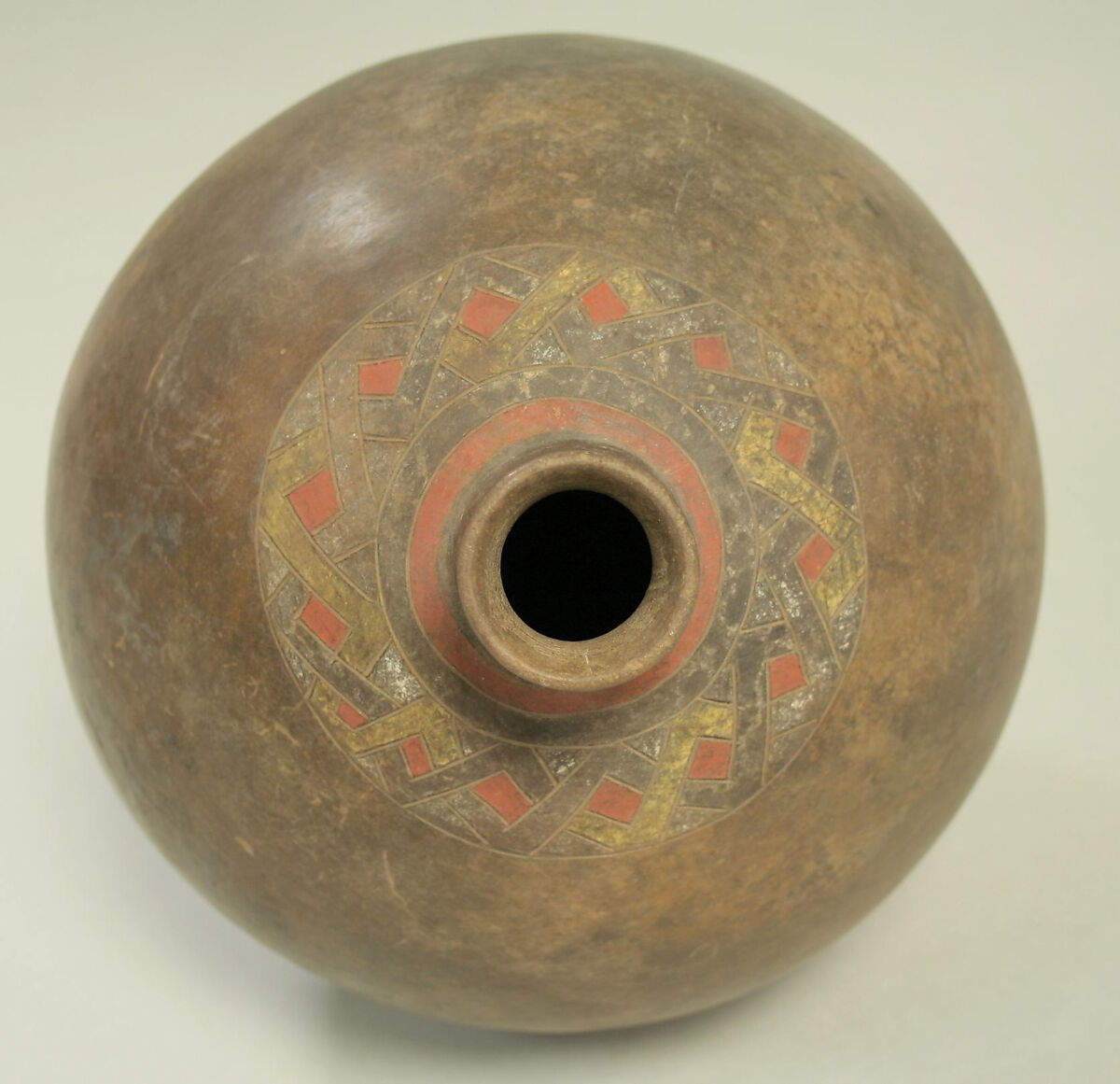 Bottle, Ceramic, pigment, Paracas