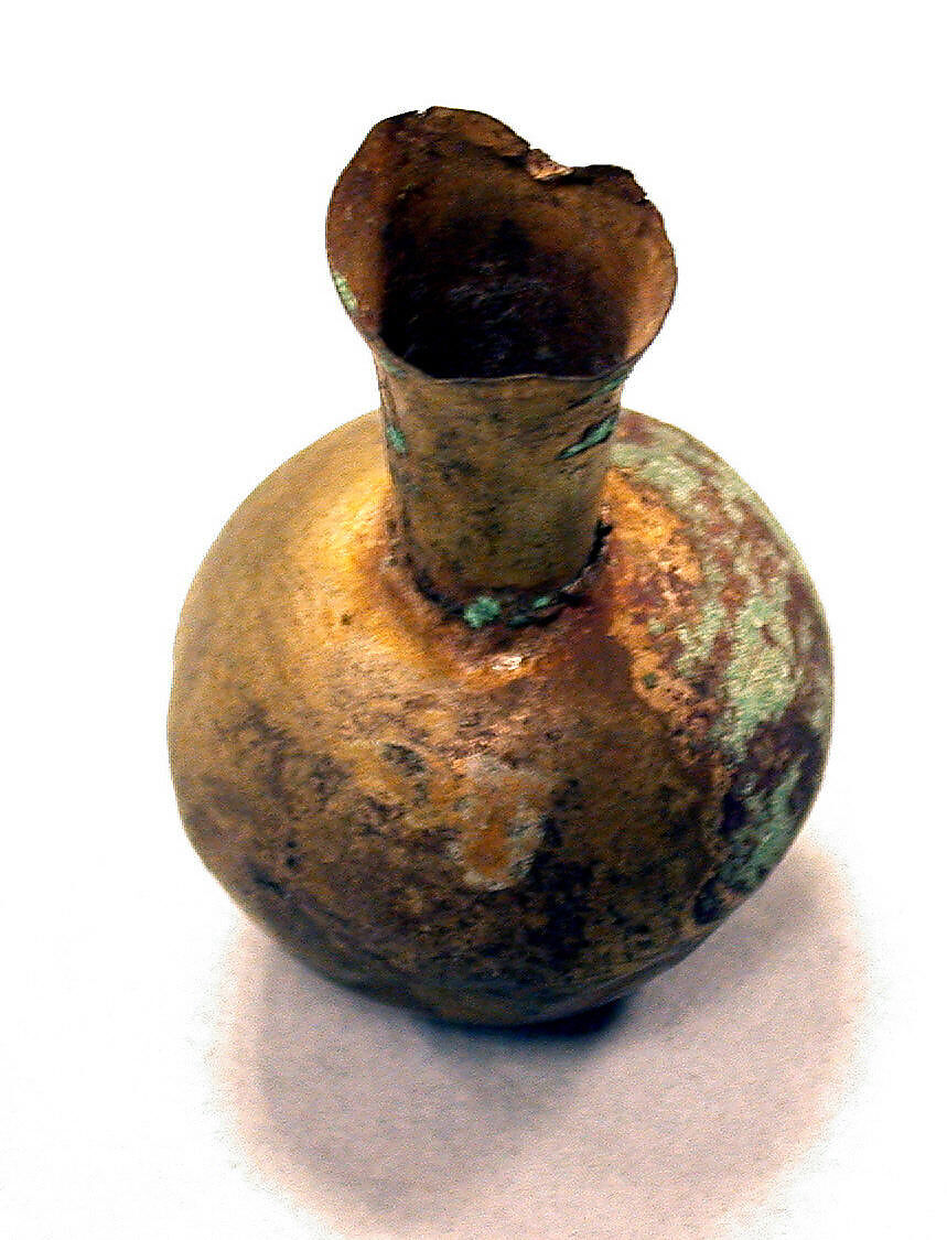 Miniature Bottle, Copper, silver gilt (?), Chimú or Chancay