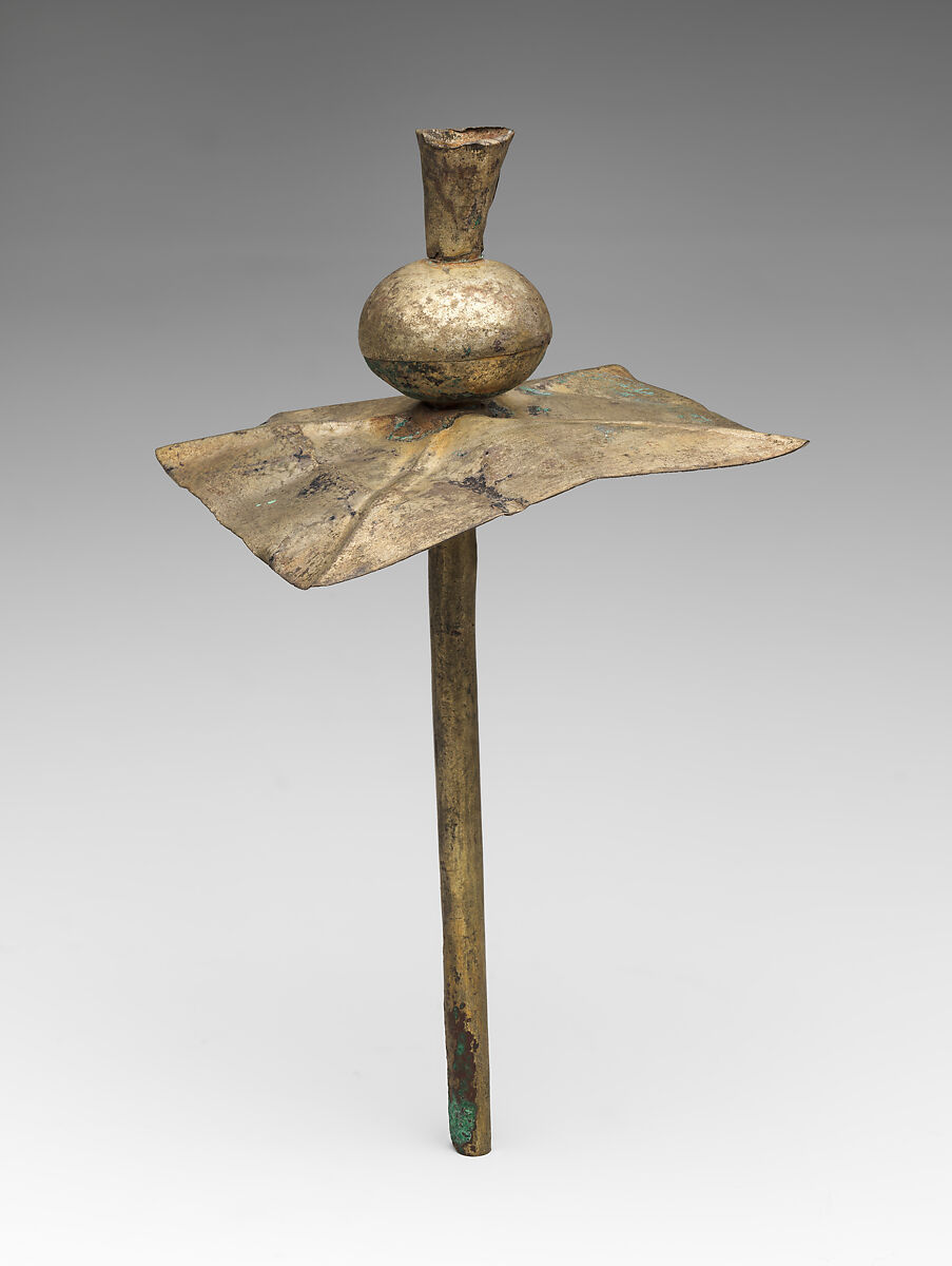 Miniature parasol, Chimú or Chancay artist(s), Silver (hammered), gilt, Chimú or Chancay 