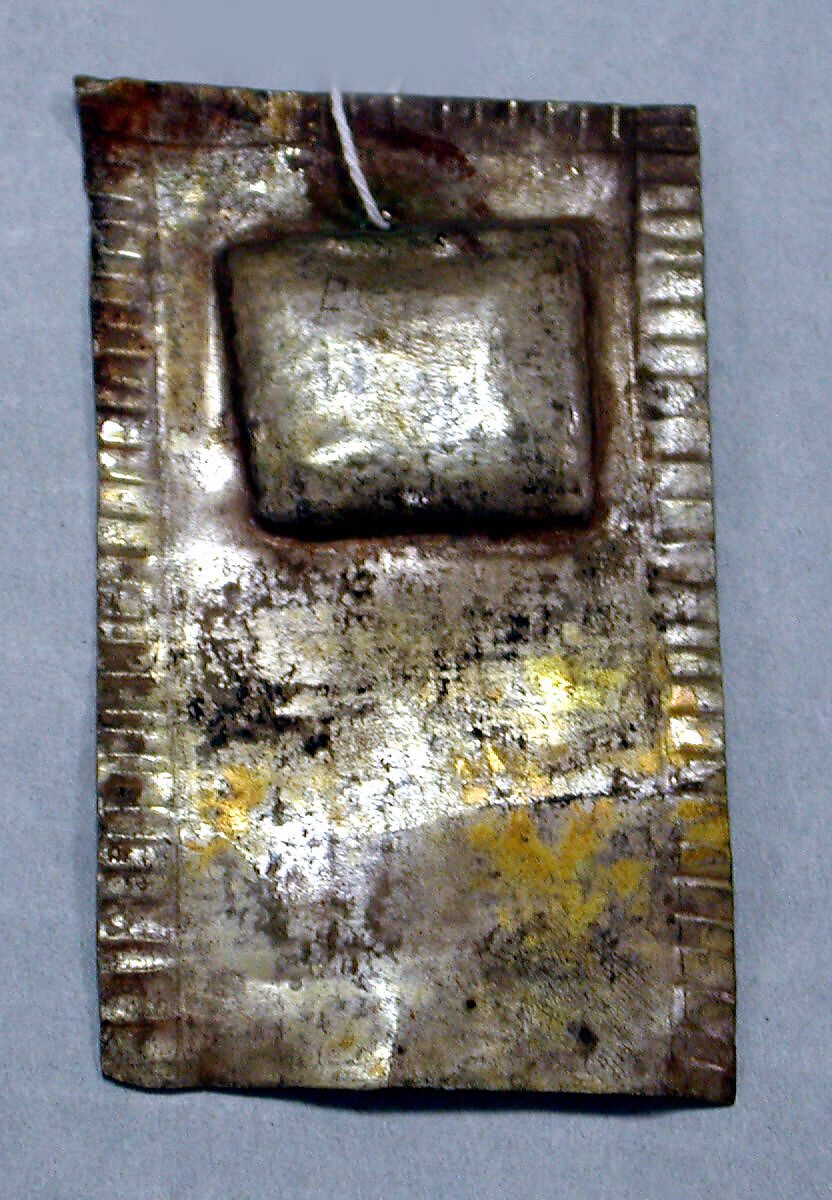Hammered Silver Ornament Plaque, Silver (hammered), gilt, Chimú or Chancay 