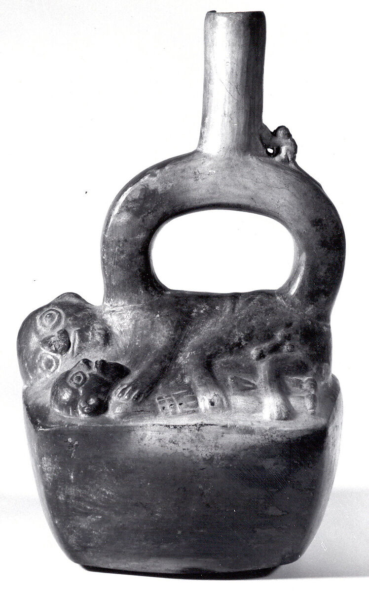 Stirrup Spout Bottle with Figures, Ceramic, Chimú