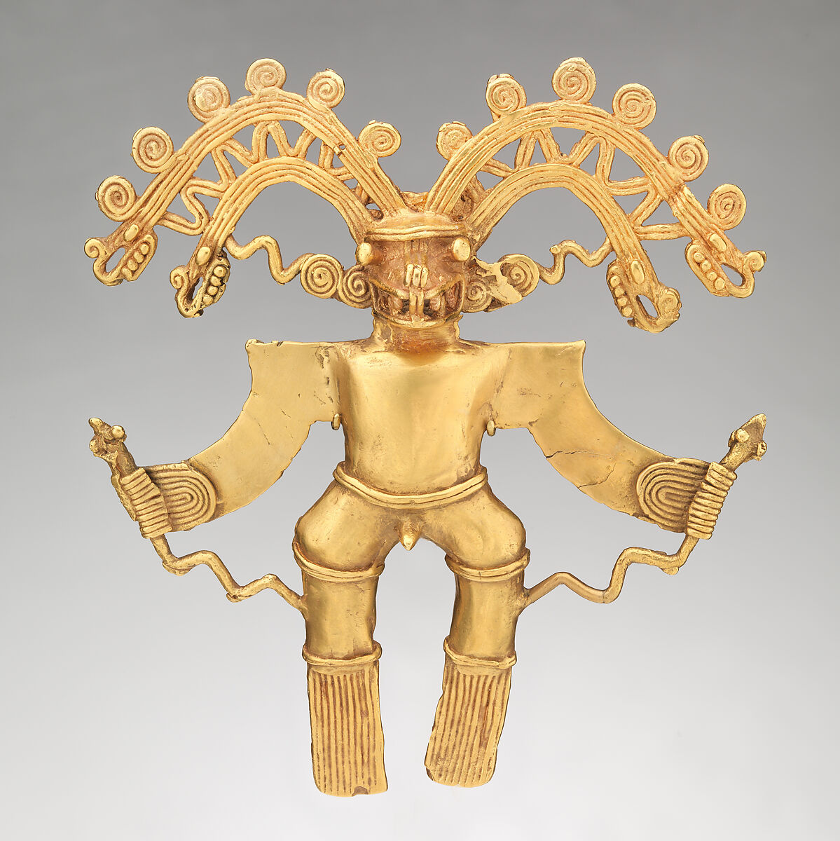 Crocodile-Head Figure Pendant, Gold, Chiriqui 