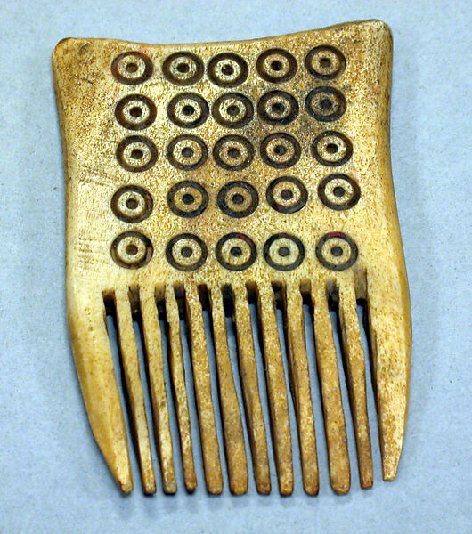 Caribou Antler Horn Comb, Horn (Caribou antler), pigment, Inuit