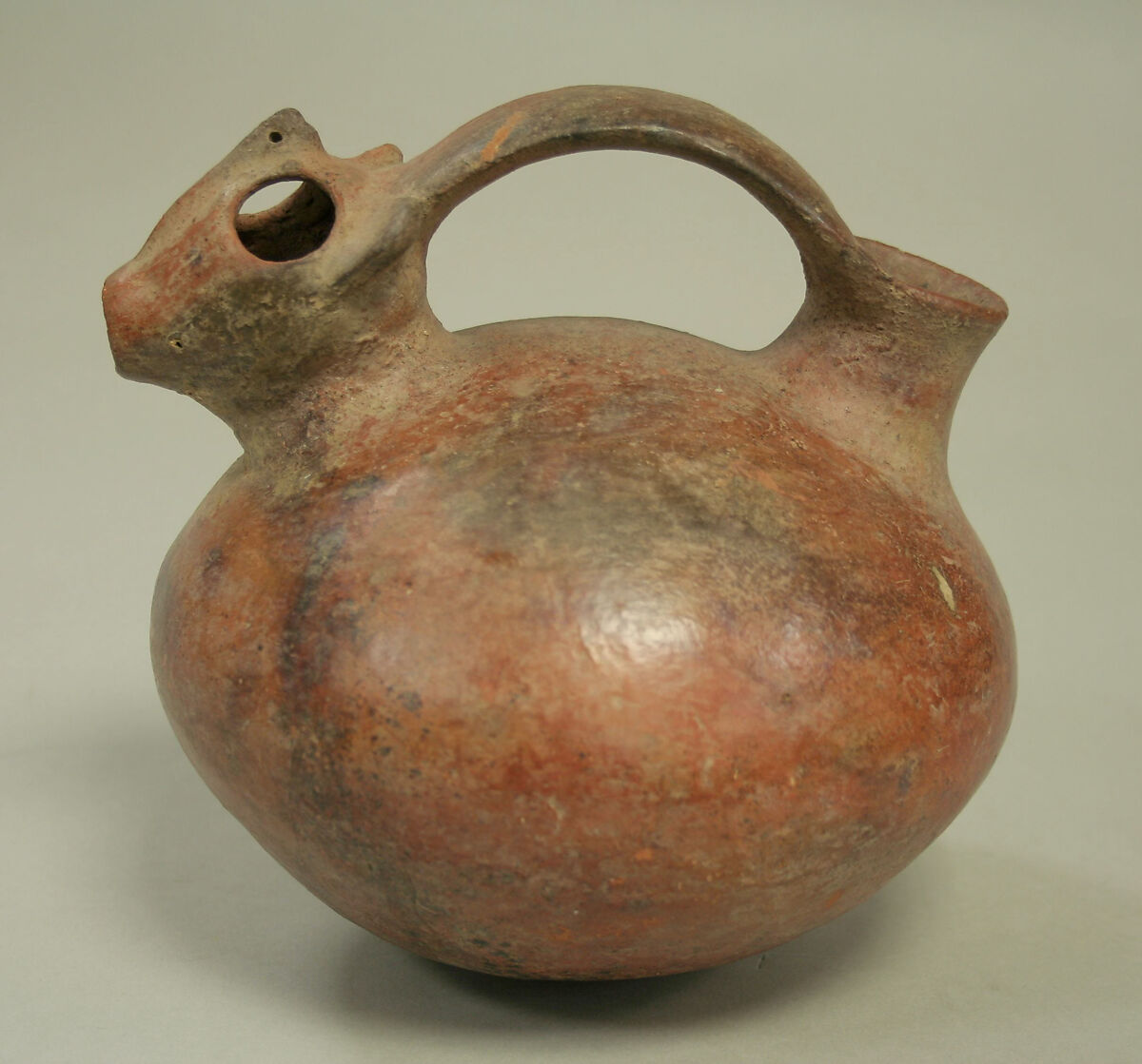 Bridge and Spout Bottle in Animal Form, Ceramic, pigment, Vicús 