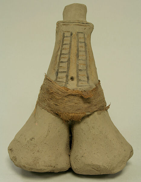 Female Figure, Ceramic, pigment, bark cloth, Carajá 