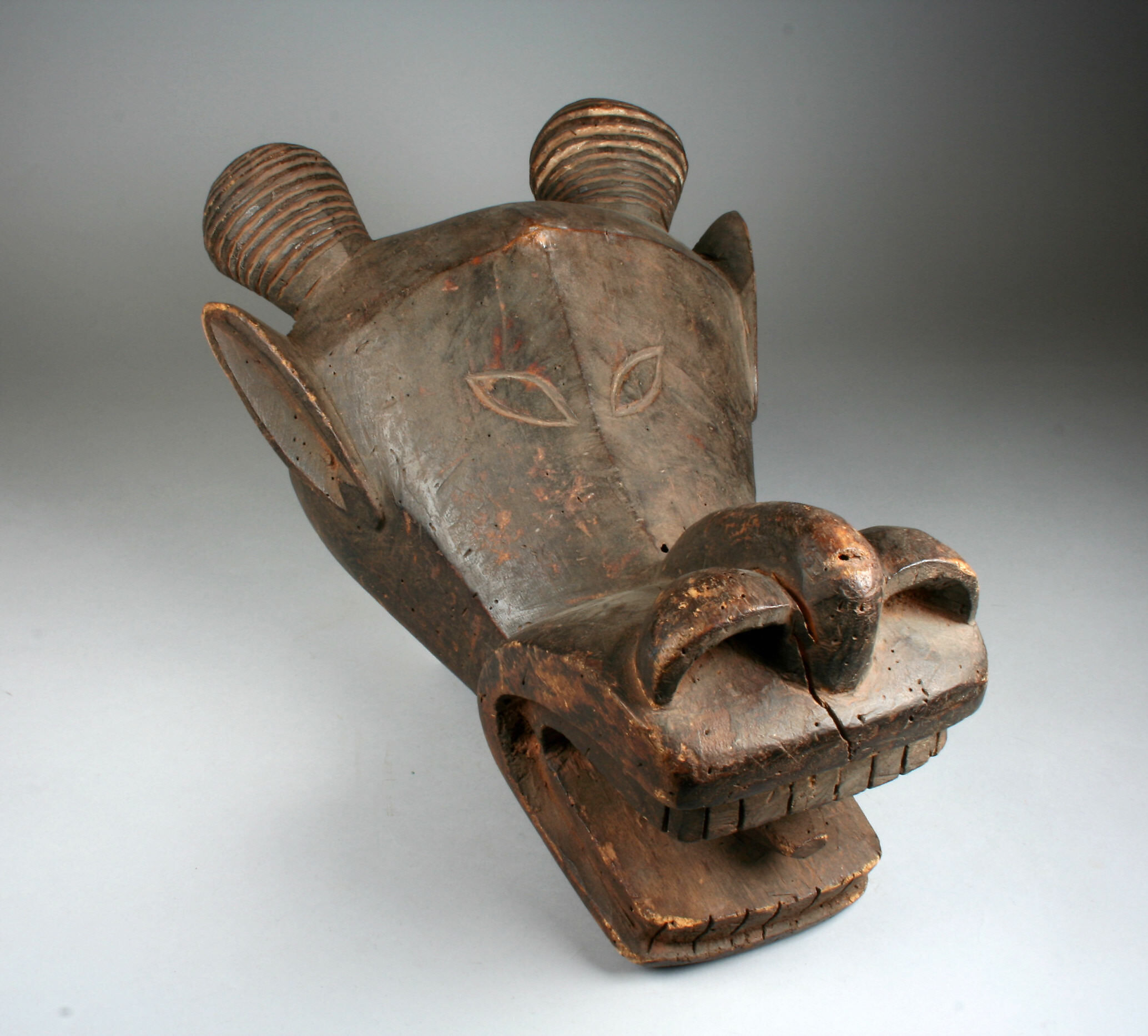 Helmet Mask, Noni artist, Wood, kaolin, Noni peoples