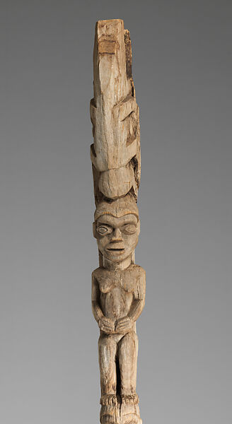 Palace pillar with female figures, Grassfields artist, Wood, pigment, Babanki