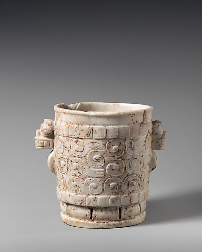 Pedestal vessel