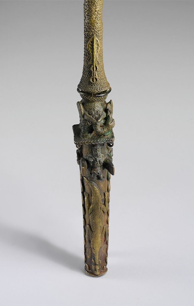 Ukhurhe (rattle staff) with Ọ́bà Ákẹ́nzùa I, Ìgùn Ẹ́rọ̀nwwọ̀n (brass-casting guild) artists, Brass, copper, iron, Edo peoples