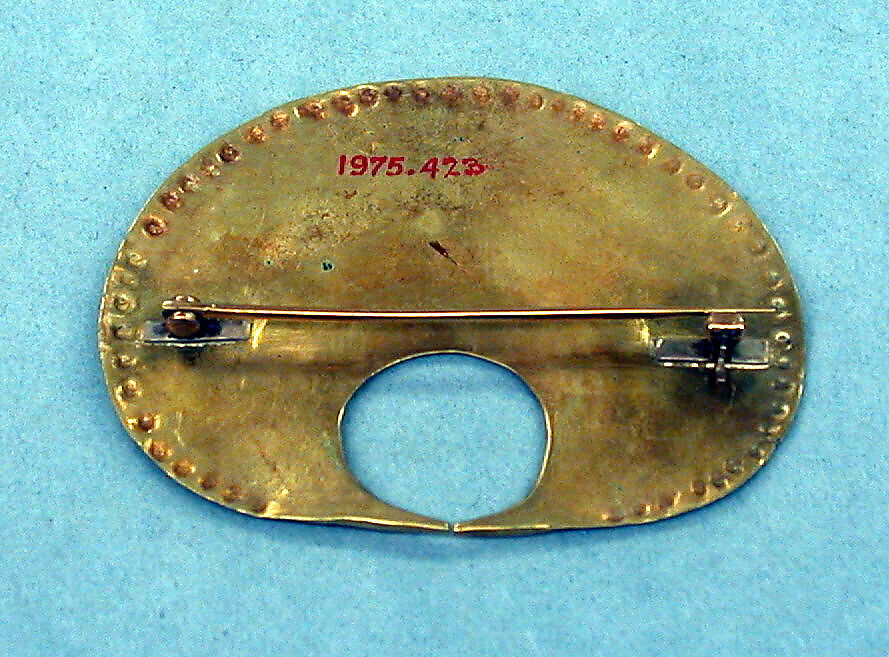 Hammered Gold Nose Ornament, Gold (hammered), Colombia