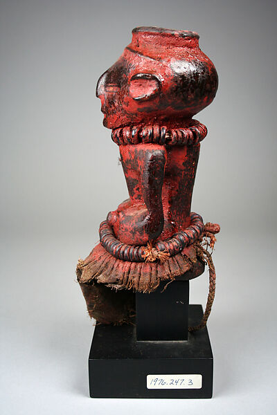 Half Figure: Female, Wood, cloth, oil patina, beads, pigment, fiber, string, Luba or Hemba peoples