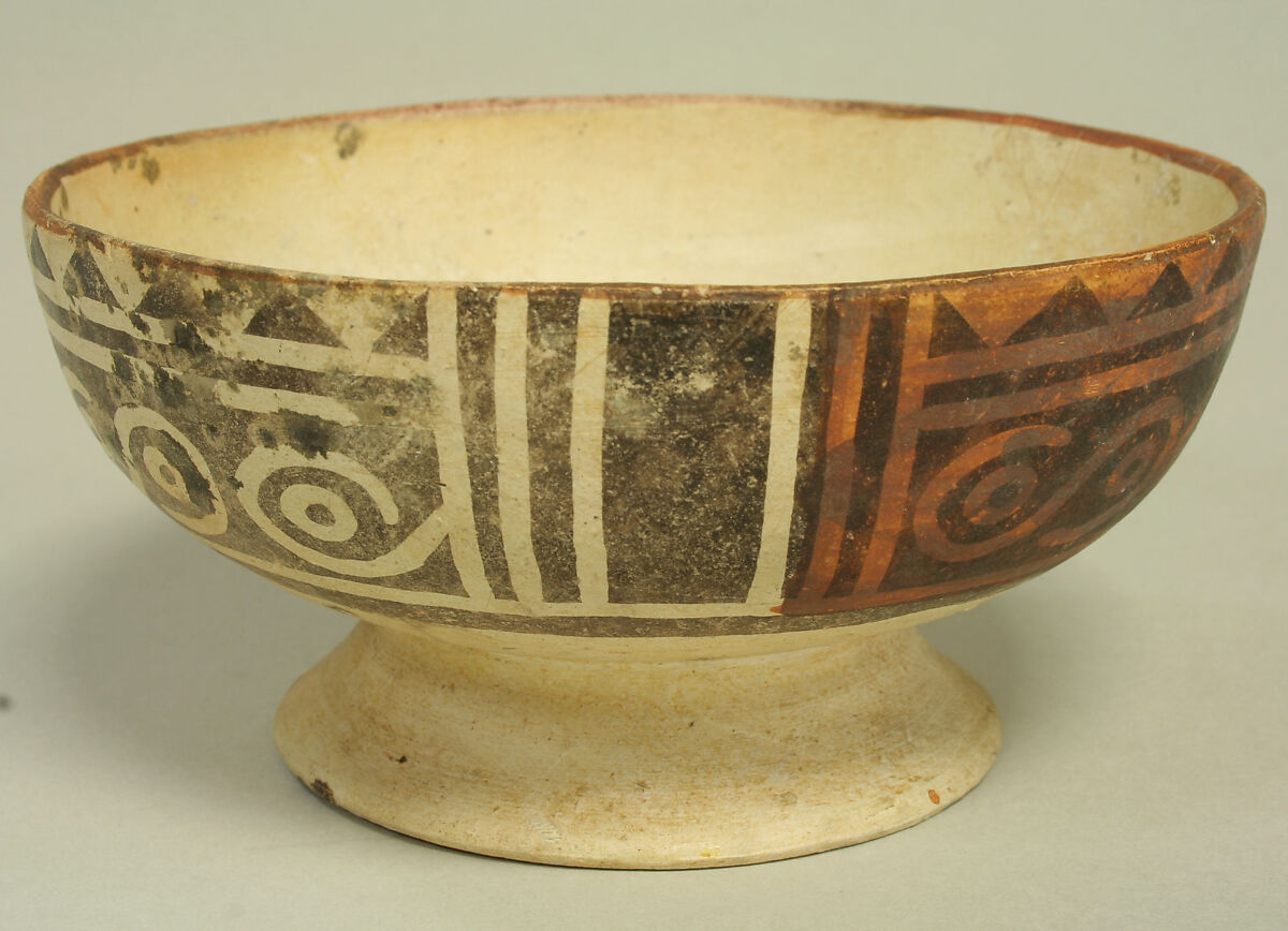 Pedestal Bowl, Ceramic, pigment, Recuay 