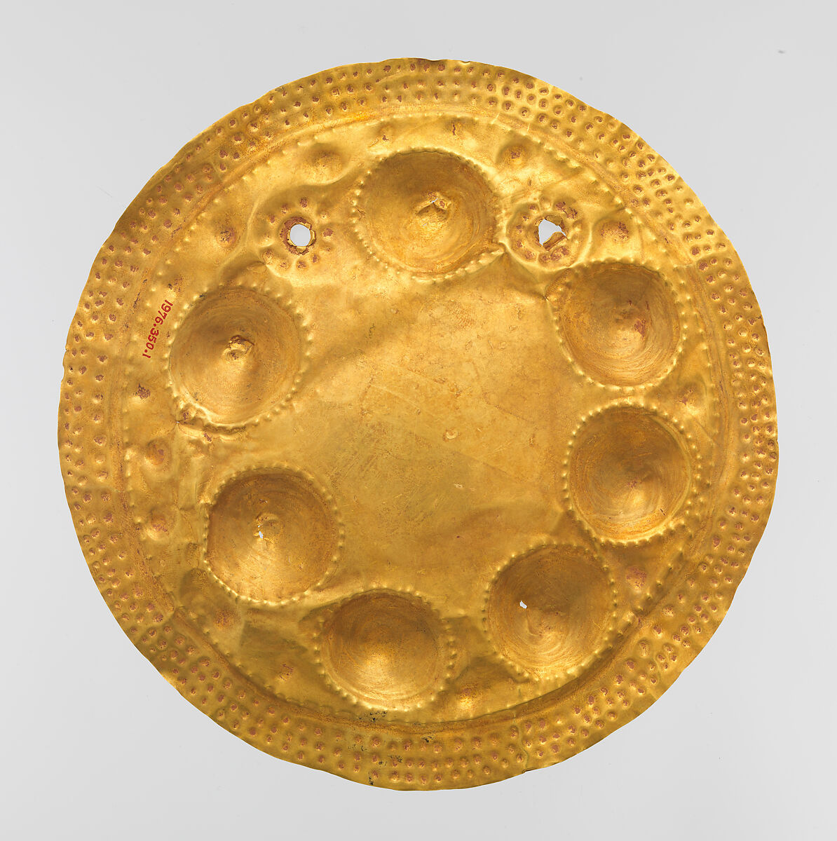 Pectoral Disk, Gold (hammered), Veraguas (?)