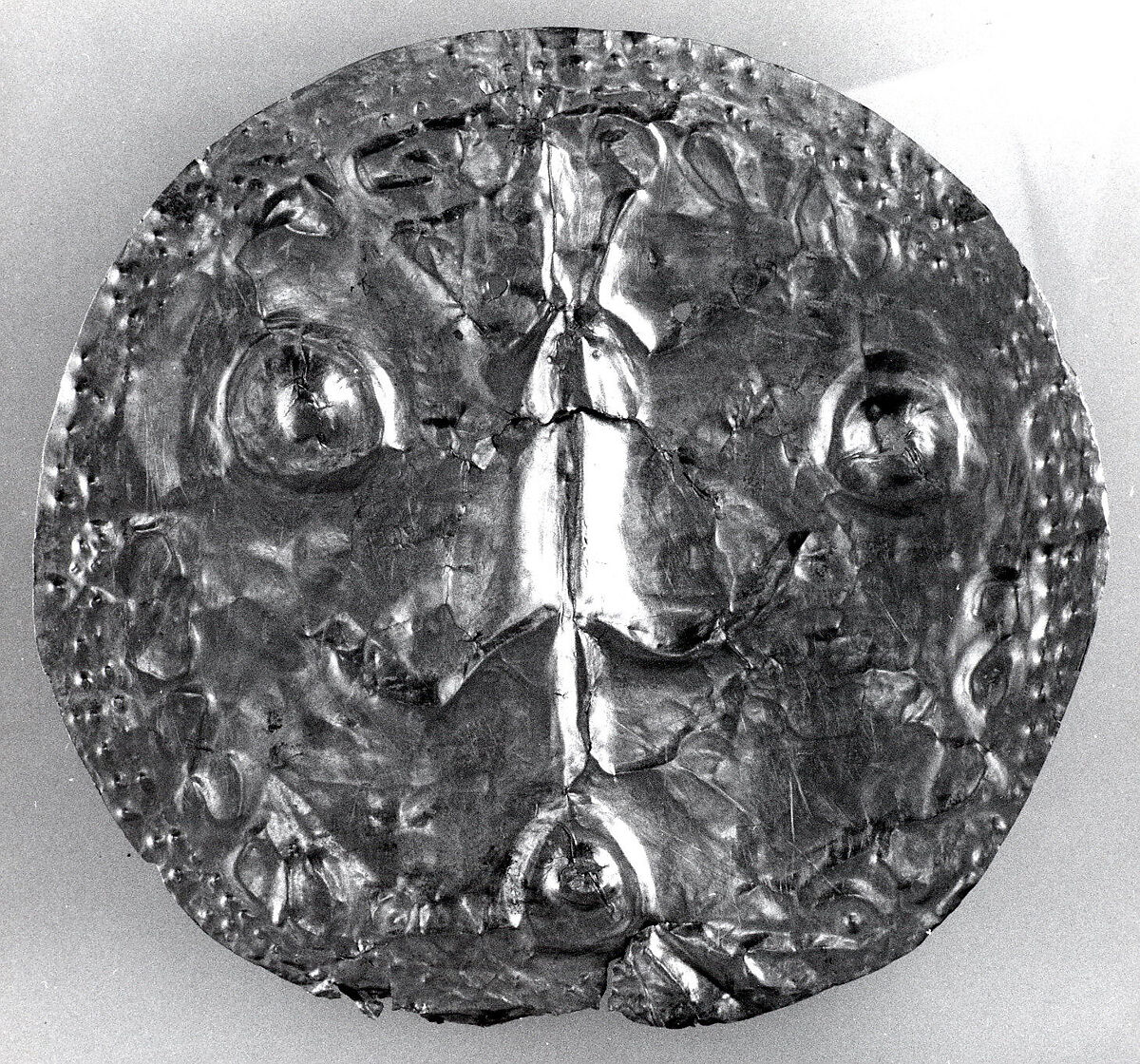 Hammered Gold Patena, Gold (hammered), Costa Rica or Panama