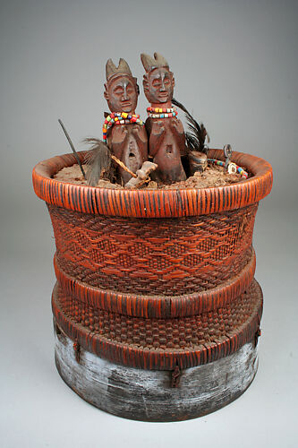 Divination Basket (Kitumba-Ngombo)