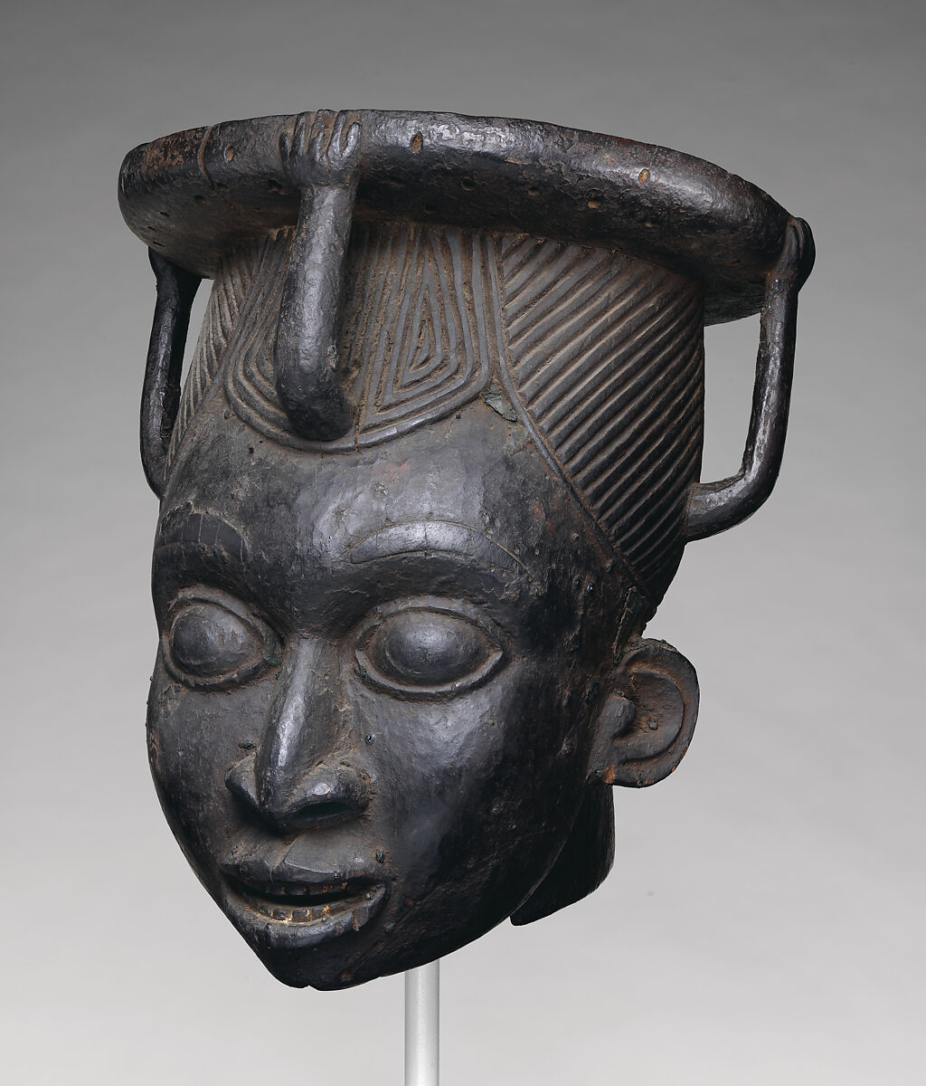 Helmet crest, Grassfields artist, Wood, iron, copper, pigment(?), wax, Kom kingdom, Laiko