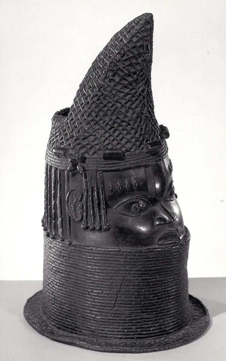 Head of a Queen Mother (Iyoba), Ìgùn Ẹ́rọ̀nwwọ̀n (brass-casting guild) artists, Brass, Edo peoples