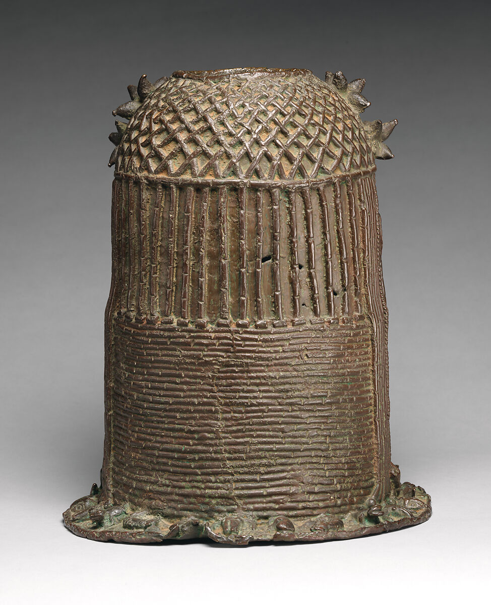 Ùhúnmwèlaò (head of an ọ́bà), Ìgùn Ẹ́rọ̀nwwọ̀n (brass-casting guild) artists, Brass, iron, Edo peoples