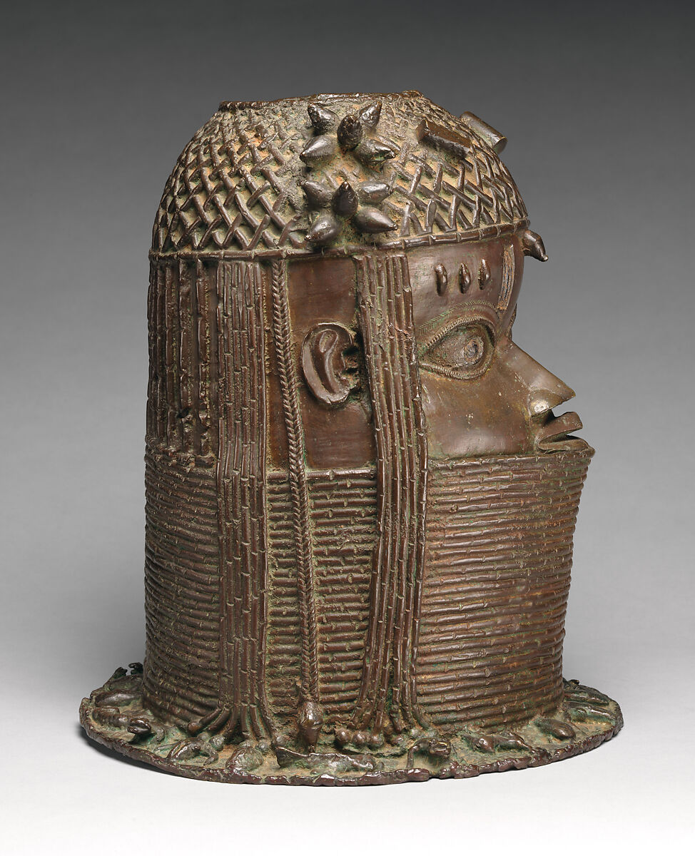 Ùhúnmwèlaò (head of an ọ́bà), Ìgùn Ẹ́rọ̀nwwọ̀n (brass-casting guild) artists, Brass, iron, Edo peoples