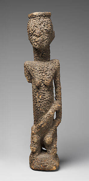 Kneeling Female Figure with Three Children, Wood, organic matter, Dogon or Tellem  peoples (?) 