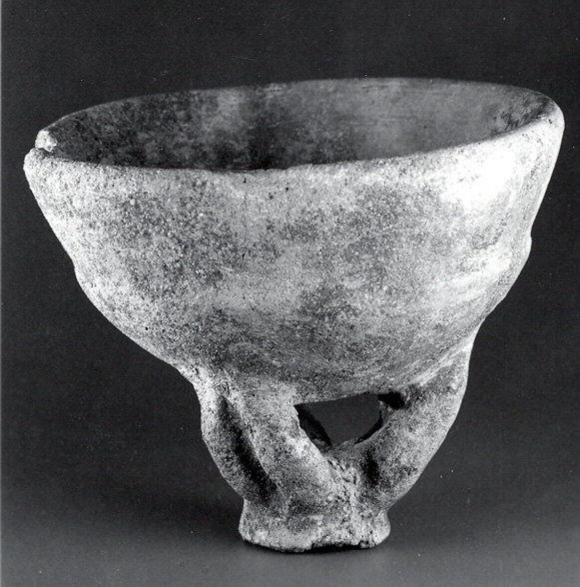 Vessel: Footed Base, Terracotta, Dogon peoples 