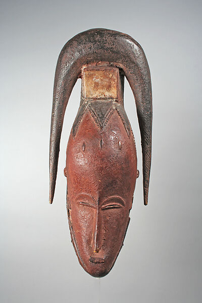 Face Mask (Gu), Attributed to Zuenola (central Côte d&#39;Ivoire) (possibly), Wood, pigment, cord 