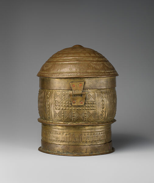 Lidded Vessel (Forowa), Brass (hammered), Asante