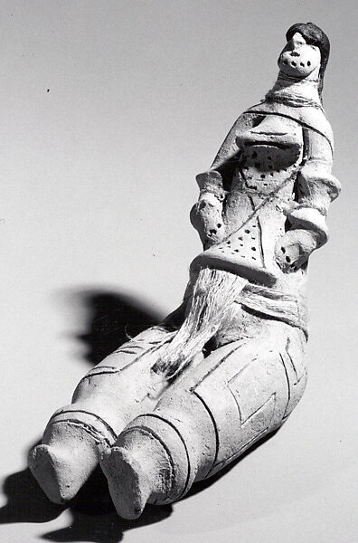 Doll, Ceramic, pigment, wax, thread, straw (?), Caraja