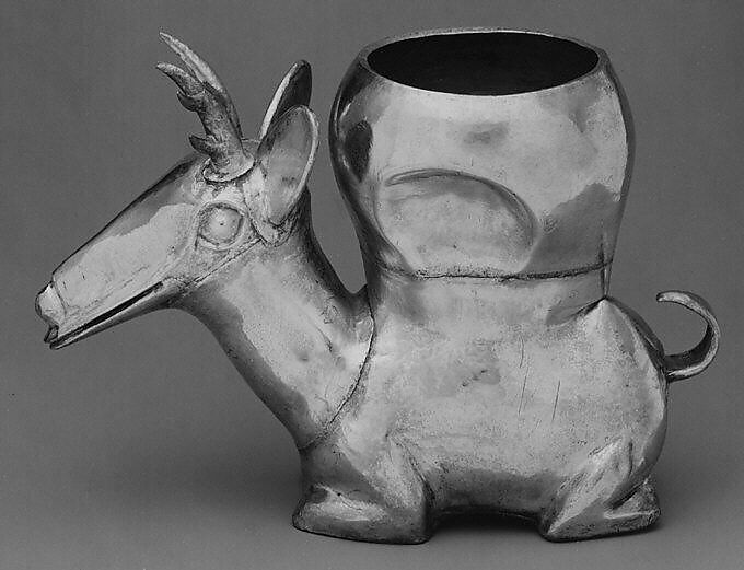 Deer-shaped vessel, Chimú artist(s), Silver, Chimú