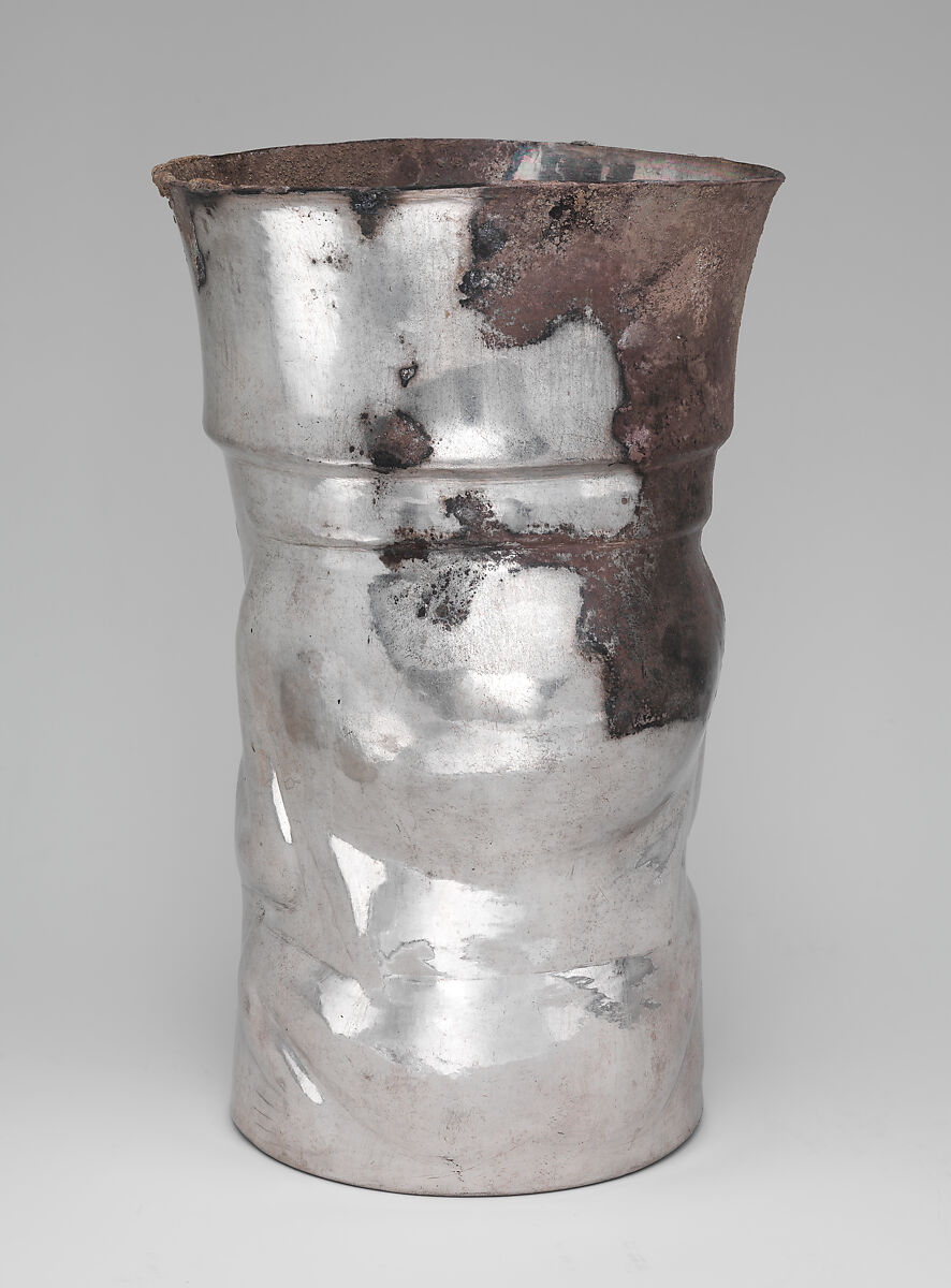 Beaker, Chimú artist(s), Silver, Chimú