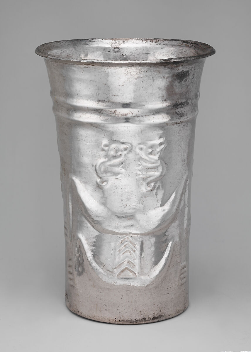 Beaker, Chimú artist(s), Silver, Chimú