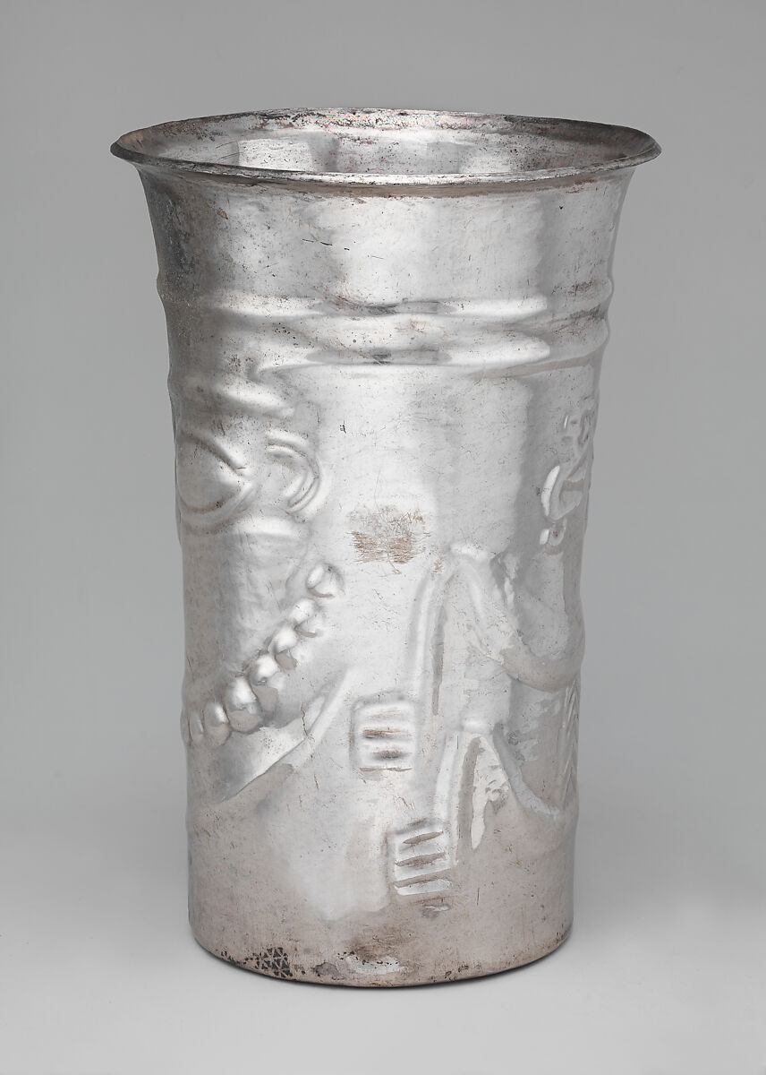 Beaker, Chimú artist(s), Silver, Chimú