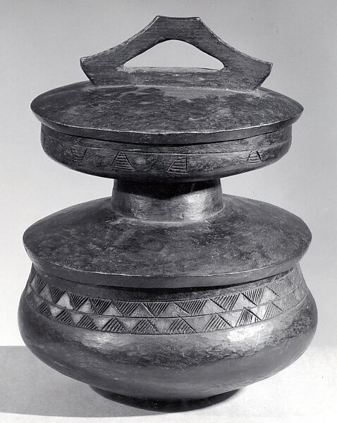 Multi-Lidded Vessel, Wood, Lozi peoples