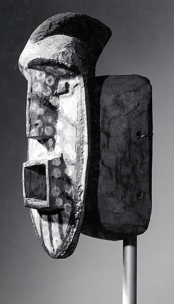 Mask (Simbo Hako), Wood, pigment, Bwa peoples 