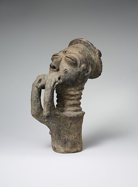 Memorial Figure of a Hornblower (Mma), Terracotta, patina(?), Akan peoples, Anyi group 