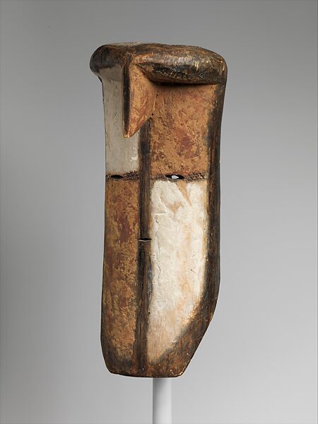 Mask, Wood, pigment, kaolin, Aduma peoples 