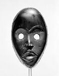 Gunyege face mask, Dan artist, Wood, Dan peoples
