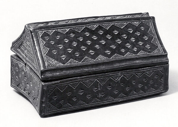 Box: Lidded, Wood, camwood powder, Kuba peoples