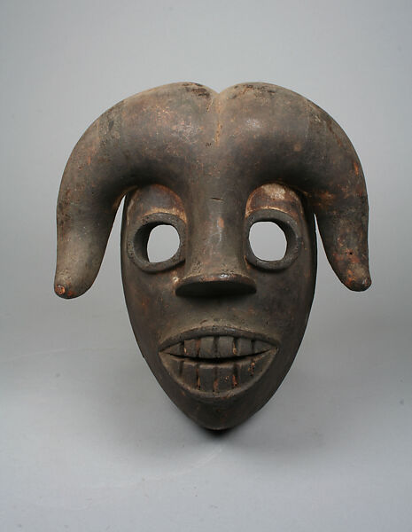 Mask: Ram, Wood, kaolin, Ogoni peoples 